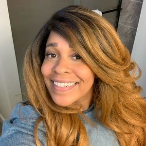 Meet your Posher, Arielle